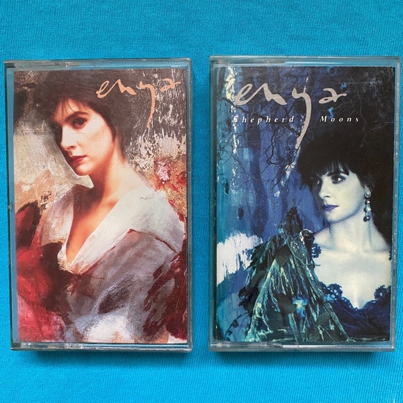 80s-90s I Enya I 2 Cassette Tapes - Picture 1 of 12